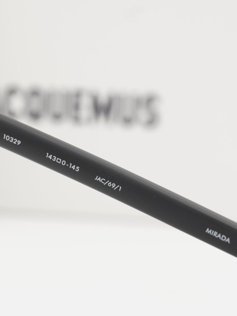 Jacquemus MIRADA JAC/69 C1 Shield Sunglasses - Matte Grey\Grey - Picture 8 of 10